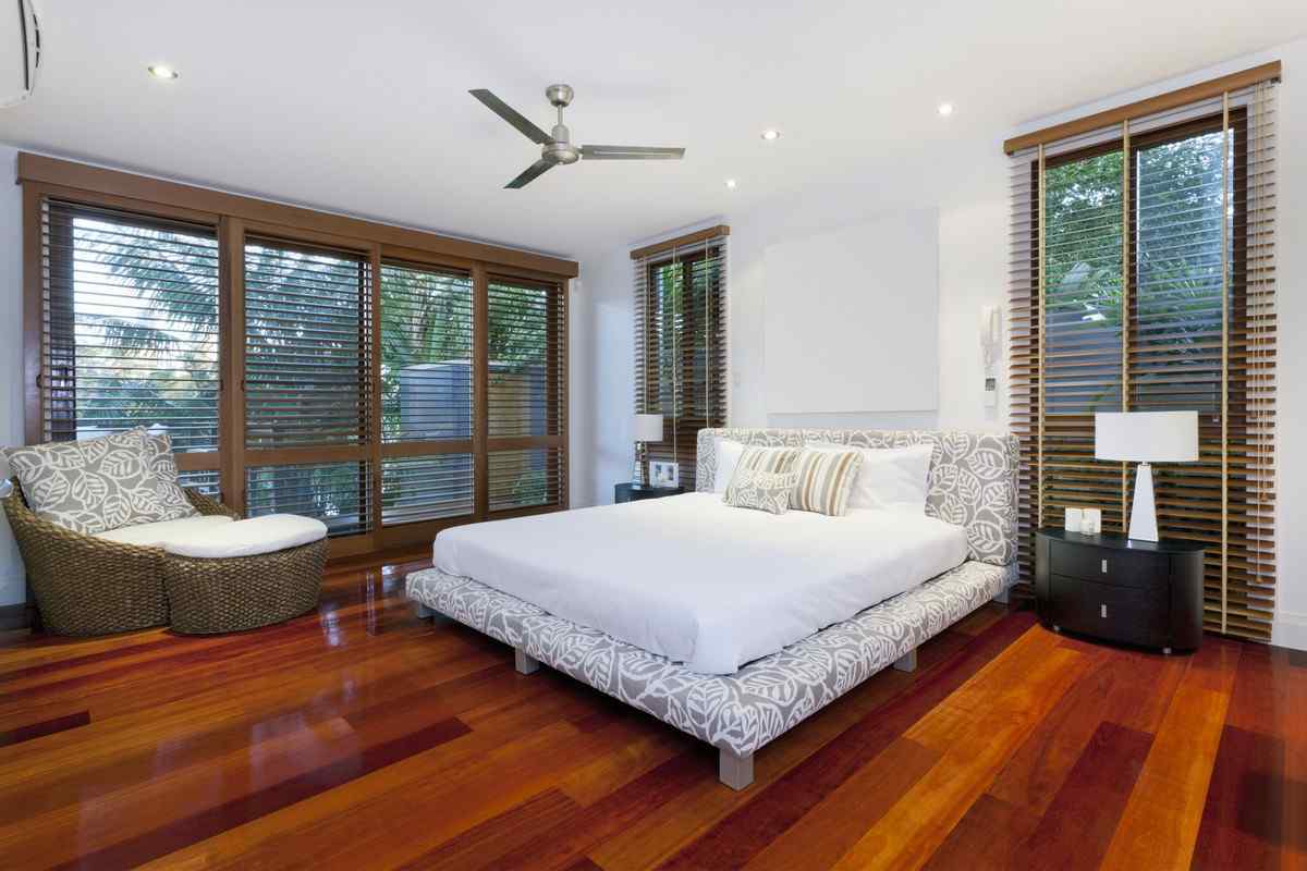 details-gallery-bedroom-1.jpg